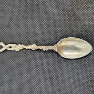 ANTIQUE 800 SILVER GERMAN DECORATIVE SPOON