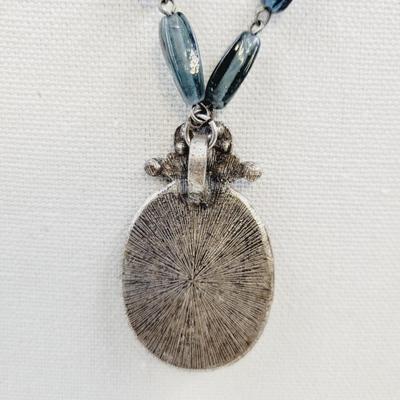 WORTHINGTON BLUE CAMEO & STONE NECKLACE
