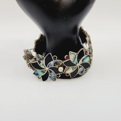 BEAUTIFUL ABALONE MEXICAN STERLING FLOWERED DESIGN BRACELET