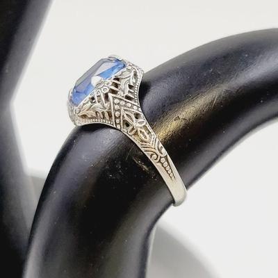 OSTBY & BARTON ANTIQUE STERLING LADIES BLUE SAPHIRE RING