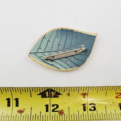 DAAMAN MILLIFORE PORCELAIN LEAF ART BROOCH