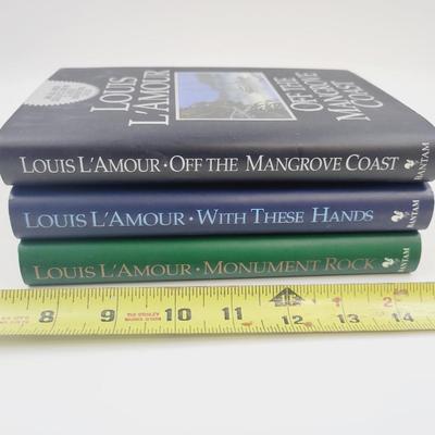 SELECTION OF 3 LOIUS L'AMOUR HARDBACK BOOKS
