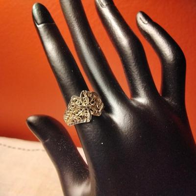 Diamond Cut 925 Ring Size 6