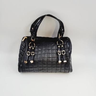 CUTE BLACK CHARMING CHARLIE HAND BAG