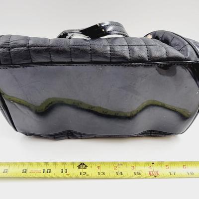 CUTE BLACK CHARMING CHARLIE HAND BAG