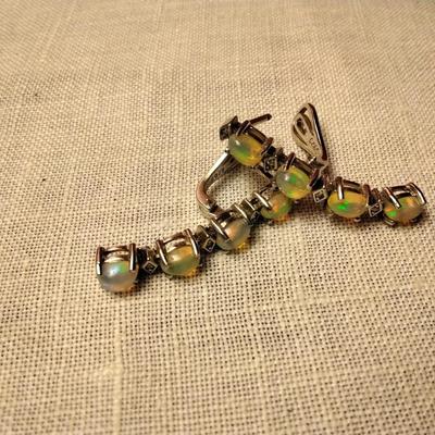 Dangle Opal 925 Earrings