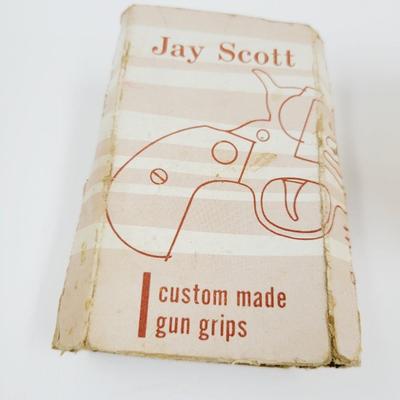JAY SCOTT CUSTOM MADE GUN GRIPS