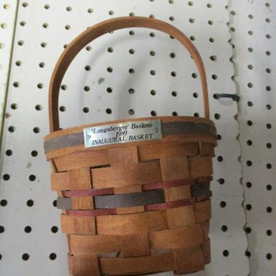 Collection Of Baskets - 1 Longaberger Basket 1989