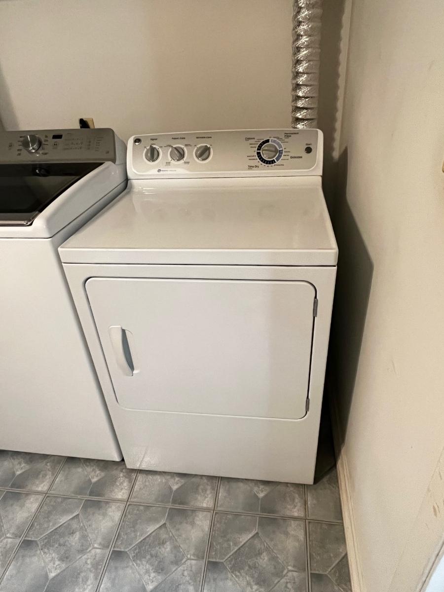 GE Sensor Dry Electric Dryer 2014