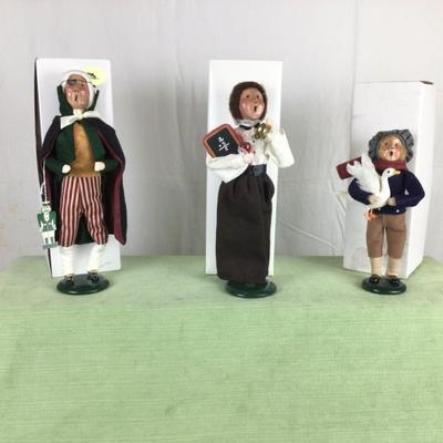 Lot. 1603. 3 Breyers Dolls