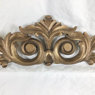 Lot.1605. 2 Decorative Wall Hangings