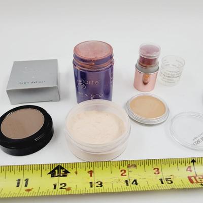 MULTI BRAND MAKE UP BUNDLE