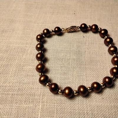Gorgeous Chocolate Pearl Bracelet 7" 6.5mm With 14k clasp and. Beads