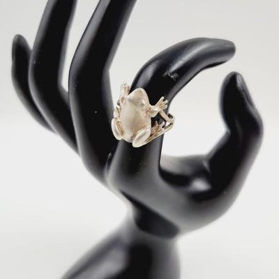 .925 SILVER LARGE FROG RING SIZE 7