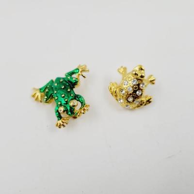 CUTE GOLD TONED FROG PINS