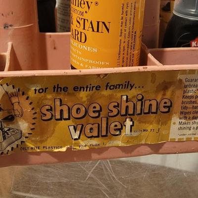 Lot 11: Vintage Shoe Shine Valet