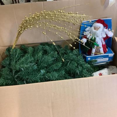 1606 7'5" x 34" Christmas Tree