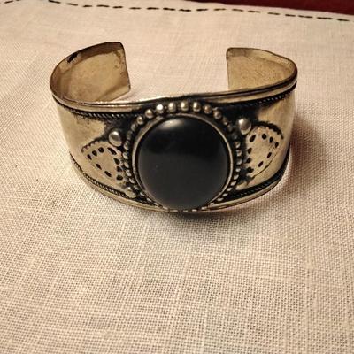 30 ct. Black Onyx in Sterling Silver Cuff Bracelet