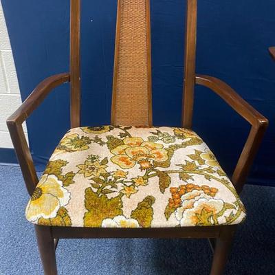 Mid Century Table, 6 Chairs, leaf and table protecter