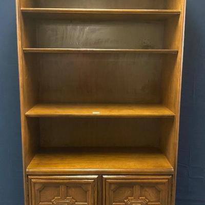 Cabinet with Book Shelves
