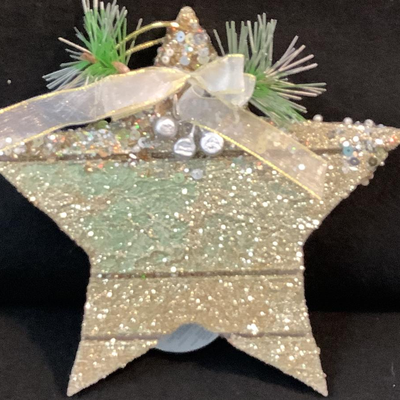 Lot 1509  Department 56 Hummingbirds & Stars Ornaments