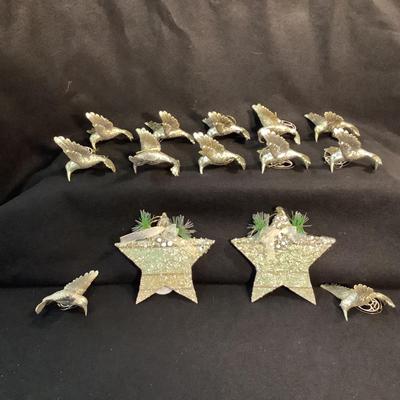 Lot 1509  Department 56 Hummingbirds & Stars Ornaments