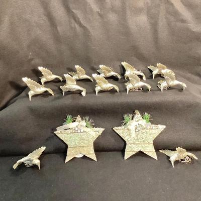 Lot 1509  Department 56 Hummingbirds & Stars Ornaments
