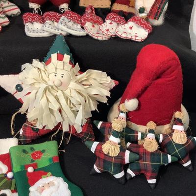 Lot 1511  Stockings & Santa Christmas Decorations