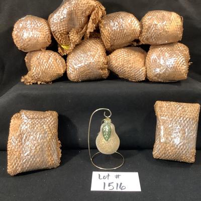 Lot 1516. Vintage Champagne & Green Mercury Glass Pear Shaped Ornaments  NEW IN PACKAGE ( Approximately 20 )