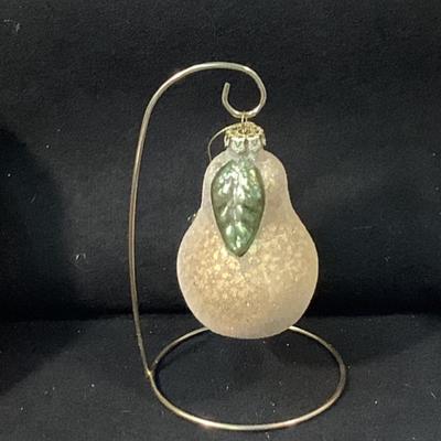 Lot 1516. Vintage Champagne & Green Mercury Glass Pear Shaped Ornaments  NEW IN PACKAGE ( Approximately 20 )