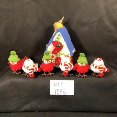 Lot 1556  Lot of Vintage Christmas Yarn Cardinals/Owls & Felt Birdhouse with Cardinal