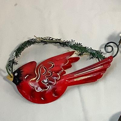 Lot  1557 Lot of Wooden/Metal Cardinal Ornaments