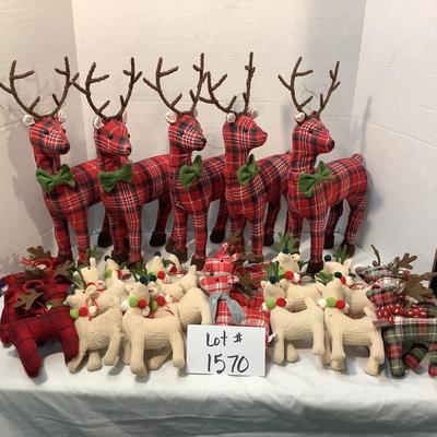 Lot 1570 Reindeer Tree Starter Lot ( Tree not included )