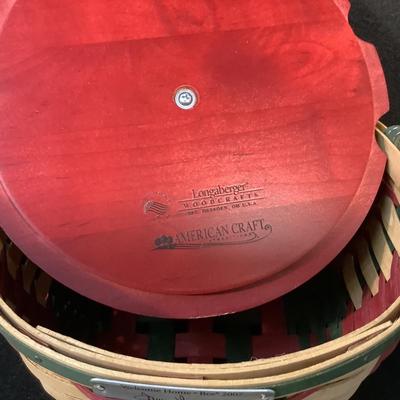 Lot 1575. Three Longaberger Welcome Home Bee 2007 Baskets with Leather Handles/Wooden Lids