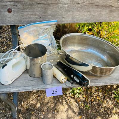 Lot of Kitchen items