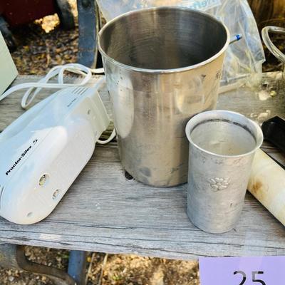 Lot of Kitchen items