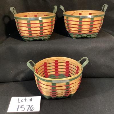 Lot 1576 Three Vintage Longaberger Welcome Home Bee 2007 Baskets