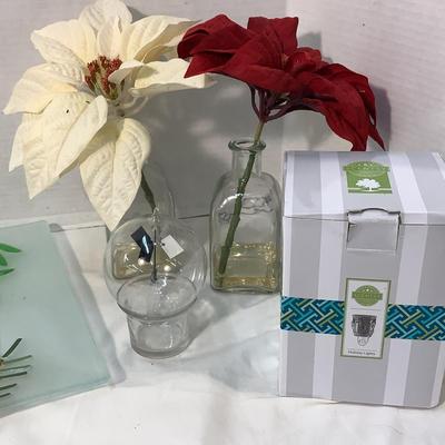 Lot 1588. Art Glass Reindeer Platter /Elf on Shelf  / Pair of Bud Vases with Poinsettia