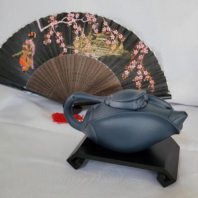 Fan and teapot