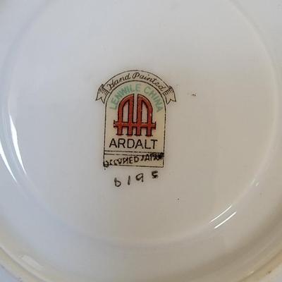 Teacup and saucer