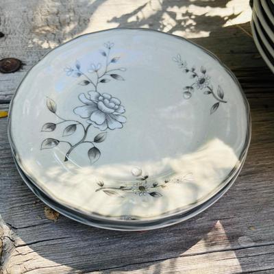 Southampton China Starter Set