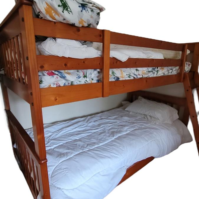 Coaster Bunk Bed, Stackable, Fairly New Mattresses