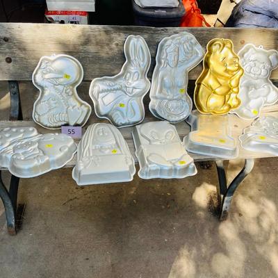 Lot of 11 Wilton Cake Pans