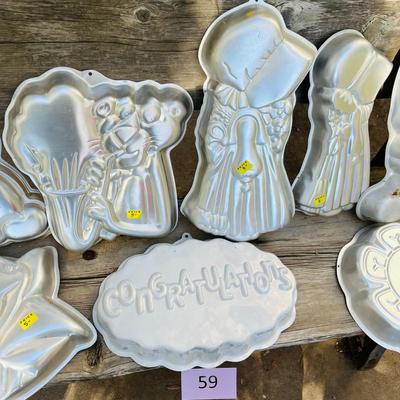 Lot of 10 Wilton Cake Pans Garfield Holly Hobby and other