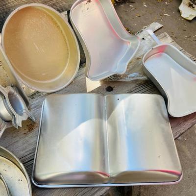 Lot of Round Bell & book cake pans