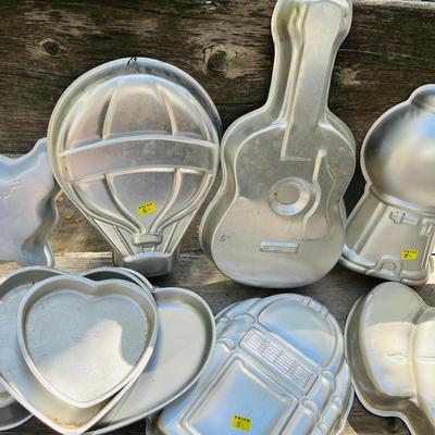 Lot of Wilton Cake Pans