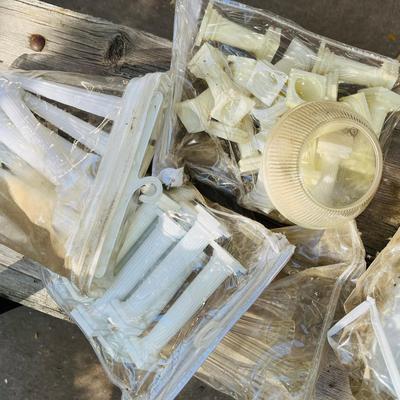 Wilton Cake columns