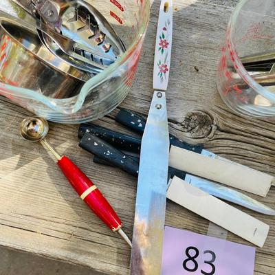 Lot of Vintage & newer kitchen items