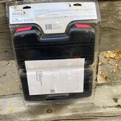 Girls tool kit NOS Sealed
