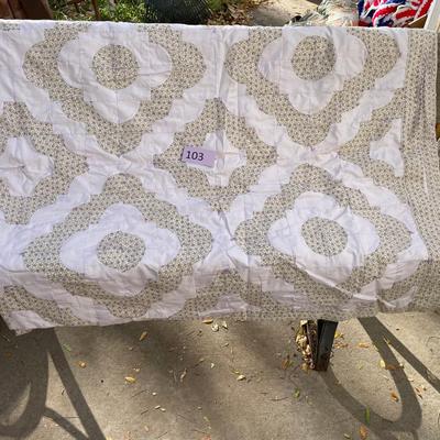 Antique Floral quilt